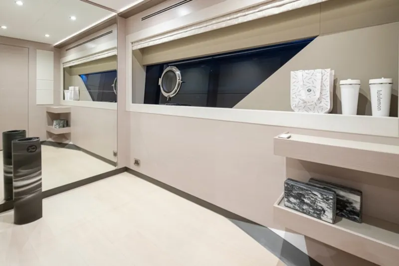 Slide: The Image of Ocean Alexander 27R 2027 - 6065889