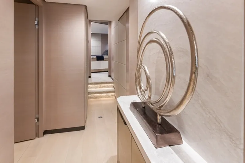 Slide: The Image of Ocean Alexander 27R 2027 - 6065906