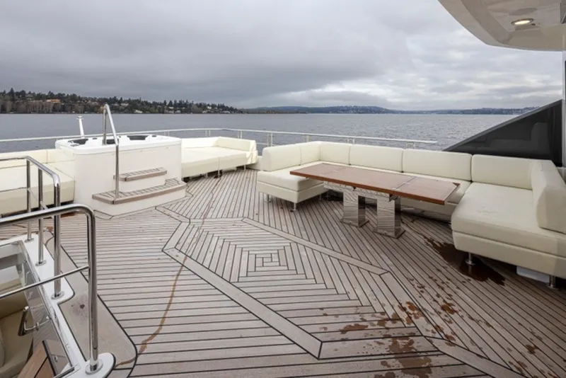 Slide: The Image of Ocean Alexander 27R 2027 - 6065862