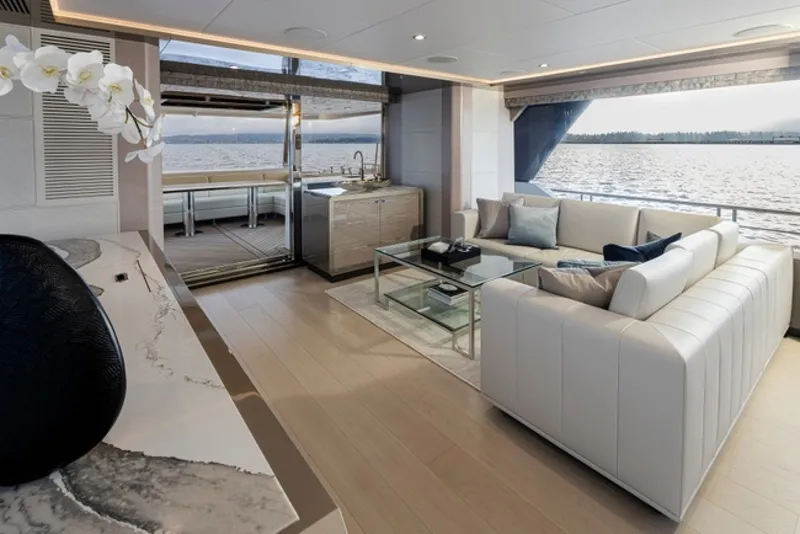 Slide: The Image of Ocean Alexander 27R 2027 - 6065918