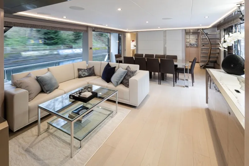 Slide: The Image of Ocean Alexander 27R 2027 - 6065919