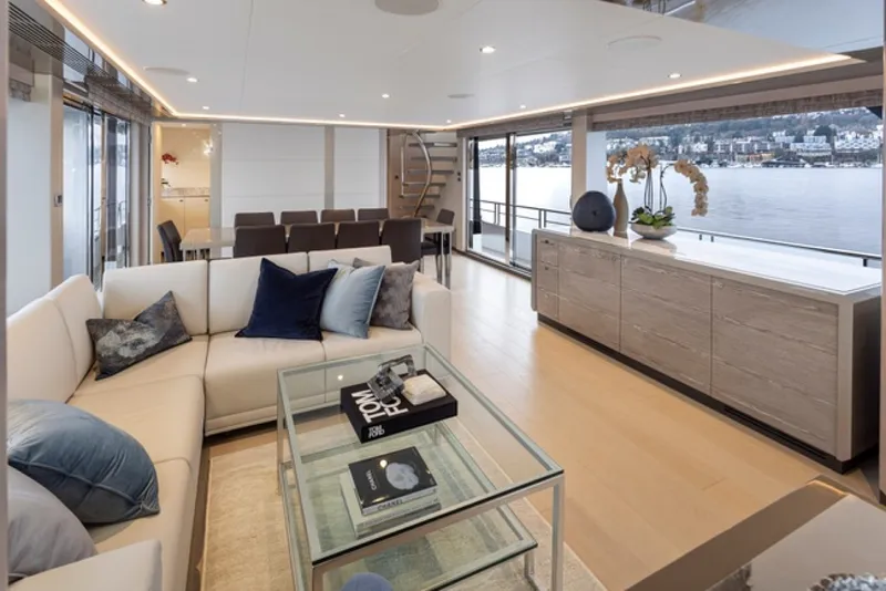 Slide: The Image of Ocean Alexander 27R 2027 - 6065920