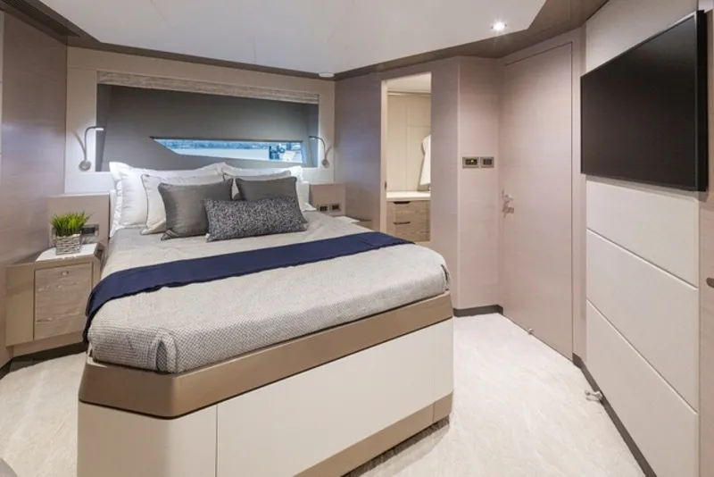 Slide: The Image of Ocean Alexander 27R 2027 - 6065929