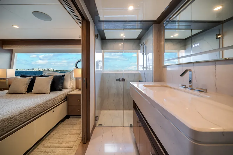 Slide: The Image of Ocean Alexander 37L 2026 - 6065945