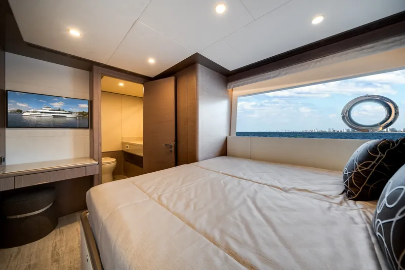 Slide: The Image of Ocean Alexander 37L 2026 - 6065947