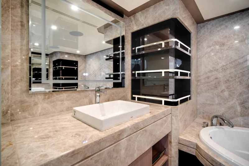 Slide: The Image of Ocean Alexander 37L 2026 - 6065958