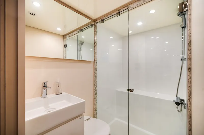 Slide: The Image of Ocean Alexander 37L 2026 - 6065998