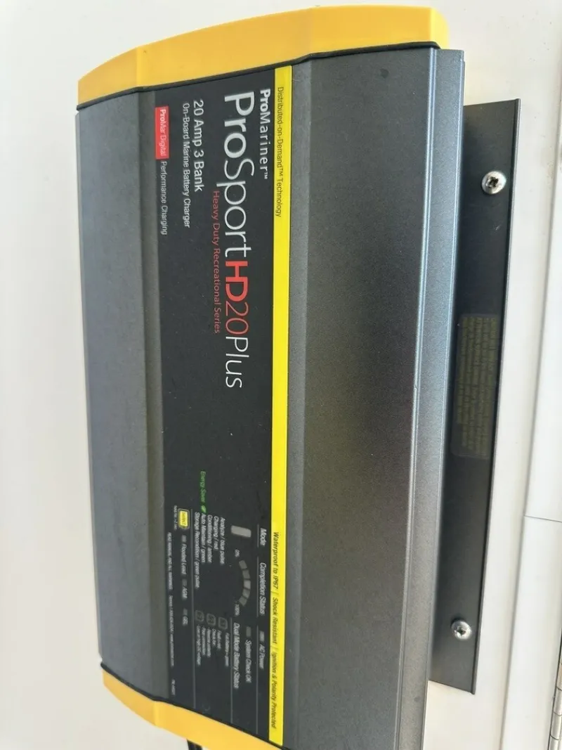 Slide: The Image of Sea Hunt 25 Gamefish 2018 - 6066223