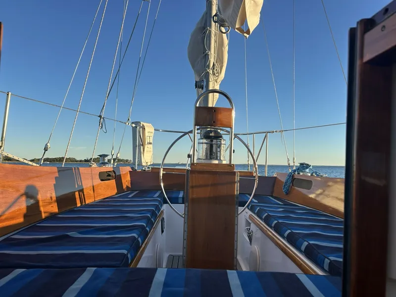 Slide: The Image of 1970 Hinckley Bermuda 40 - 6073621