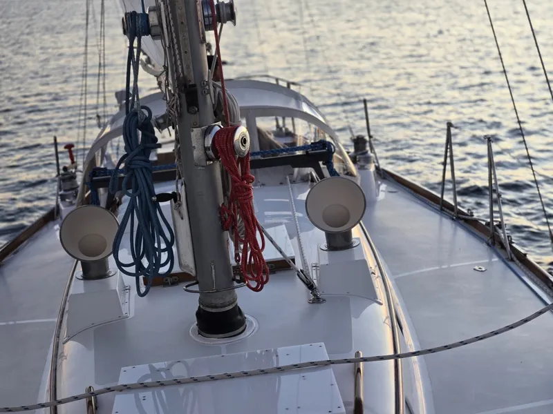 Slide: The Image of 1970 Hinckley Bermuda 40 - 6073620