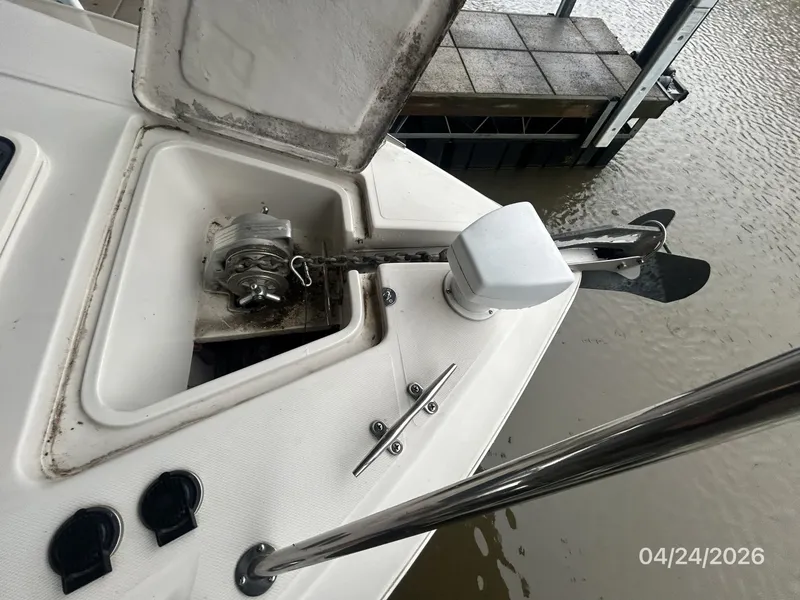 Slide: The Image of 32' Regal anchor windlass1 - 6069875