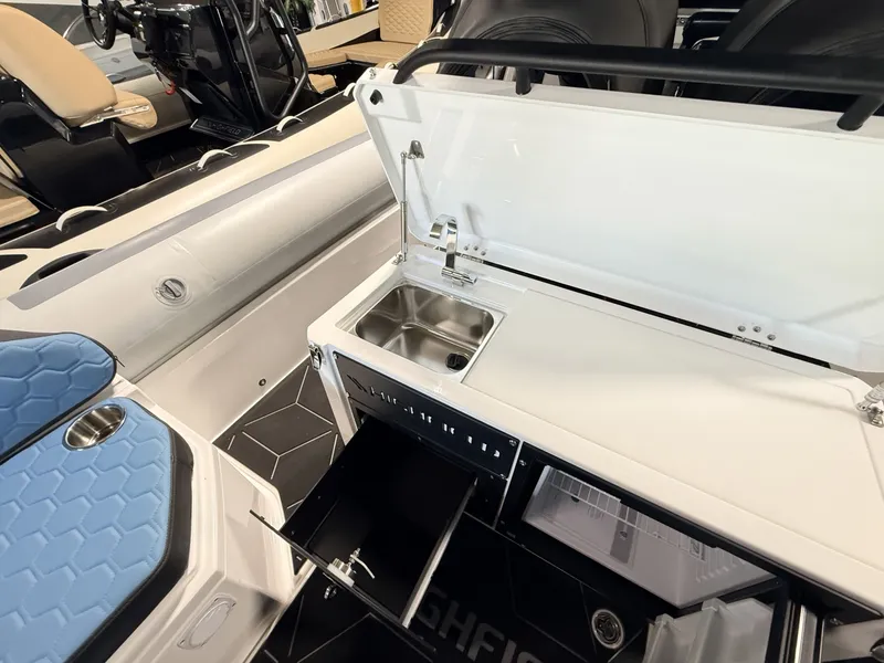 Slide: The Image of Highfield ADV7 2026 - 6066407