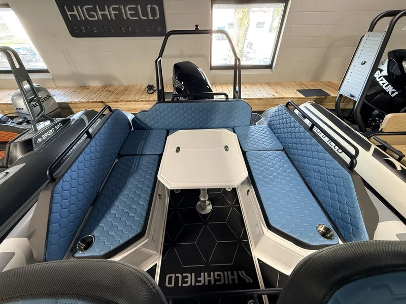 Slide: The Image of Highfield ADV7 2026 - 6066401