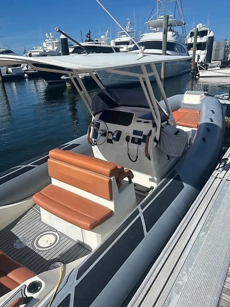 Slide: The Image of 0005680880 - 6066440