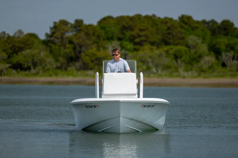 Slide: The Image of Contender 23 Bay 2024 - 6066540