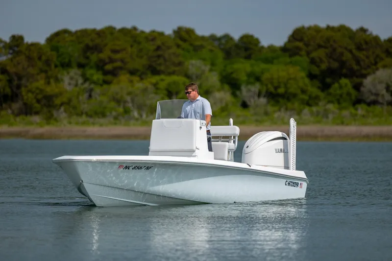 Slide: The Image of Contender 23 Bay 2024 - 6066541