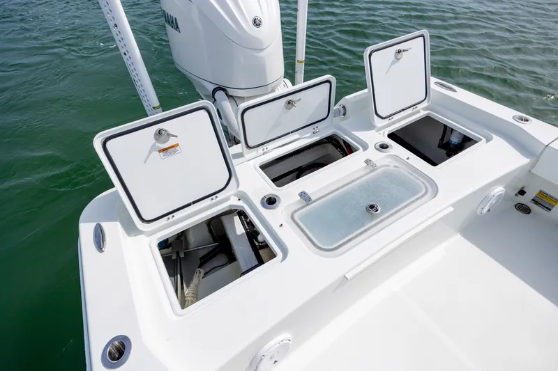 Slide: The Image of Contender 23 Bay 2024 - 6066508