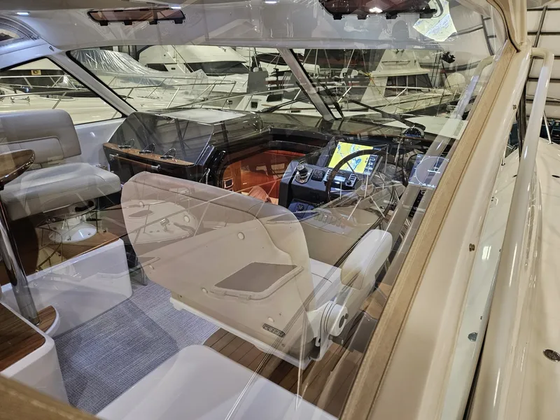 Slide: The Image of Tiara 43 Open 2014 - 6066710