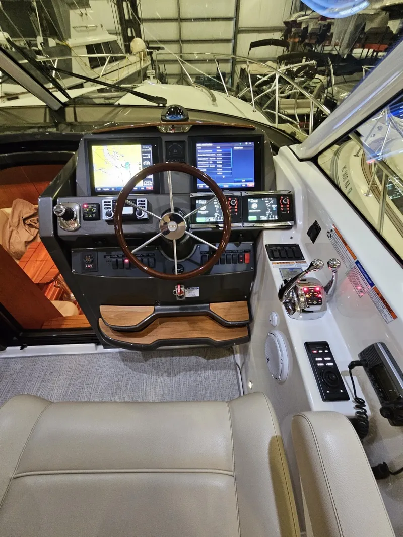 Slide: The Image of Tiara 43 Open 2014 - 6066724