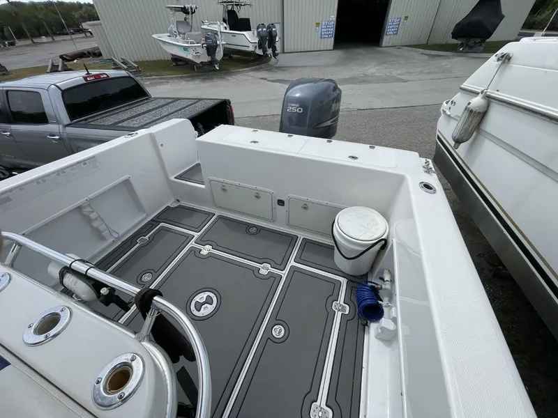 Slide: The Image of Bluewater 2350 CC 2003 - 6066789