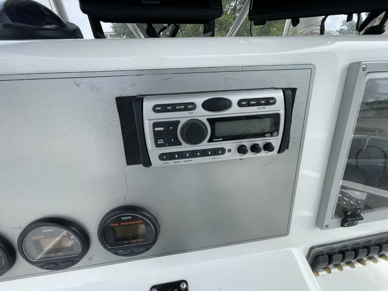 Slide: The Image of Bluewater 2350 CC 2003 - 6066809