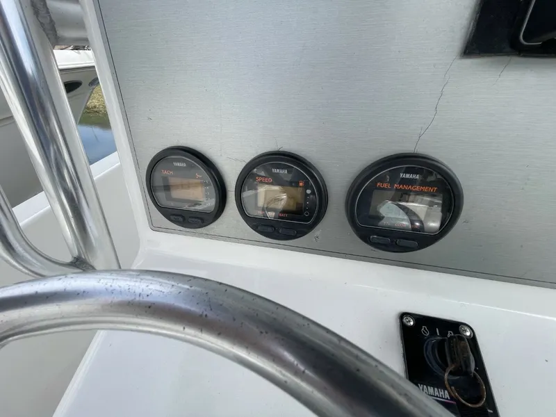 Slide: The Image of Bluewater 2350 CC 2003 - 6066818