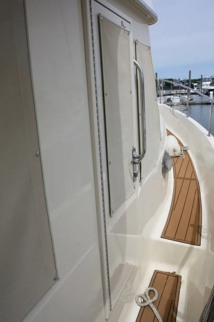 Slide: The Image of Mainship 34Trawler 2008 - 6185883