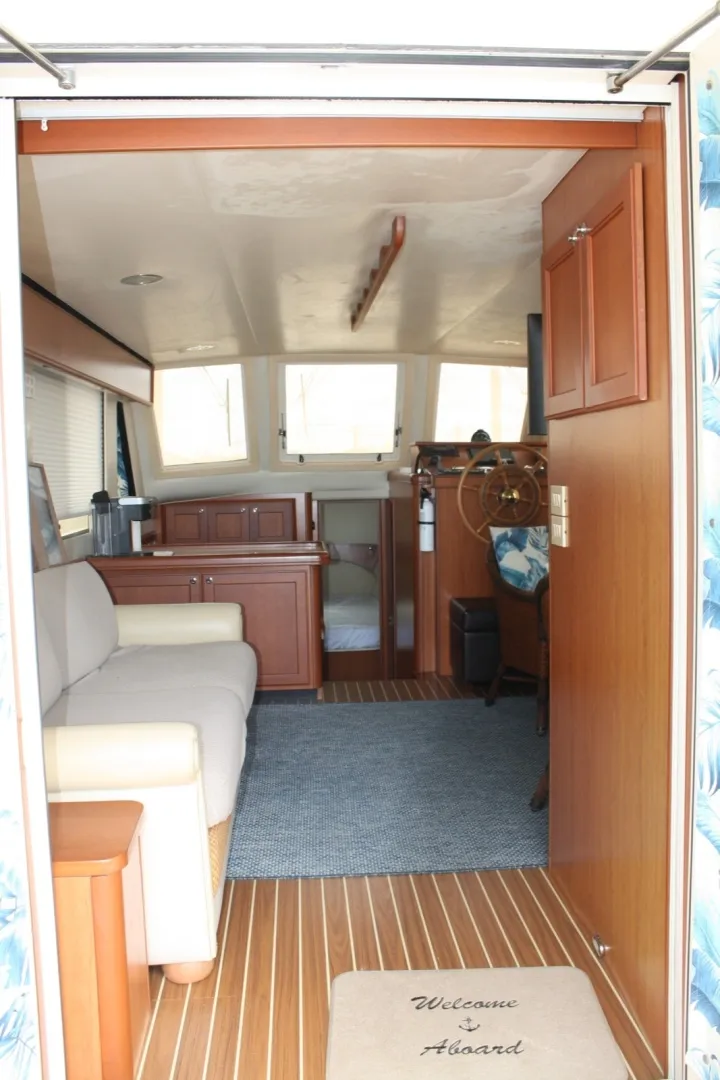 Slide: The Image of Mainship 34Trawler 2008 - 6181765