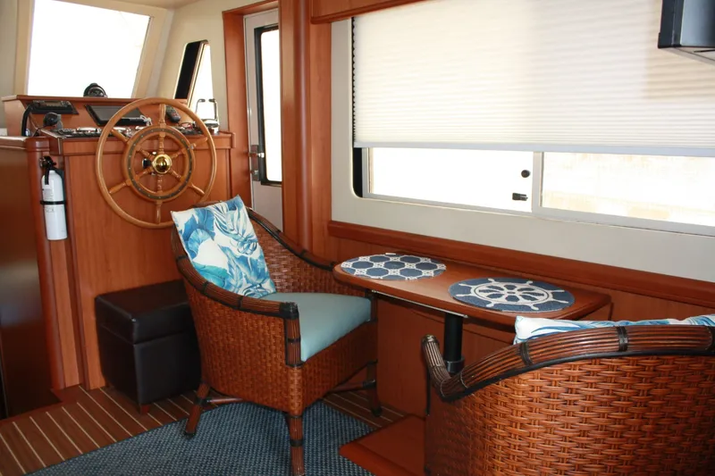 Slide: The Image of Mainship 34Trawler 2008 - 6185885