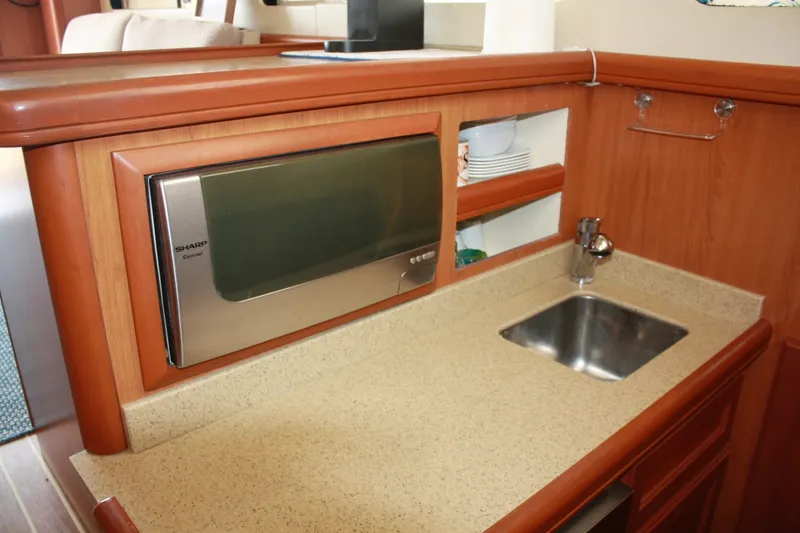 Slide: The Image of Mainship 34Trawler 2008 - 6181774
