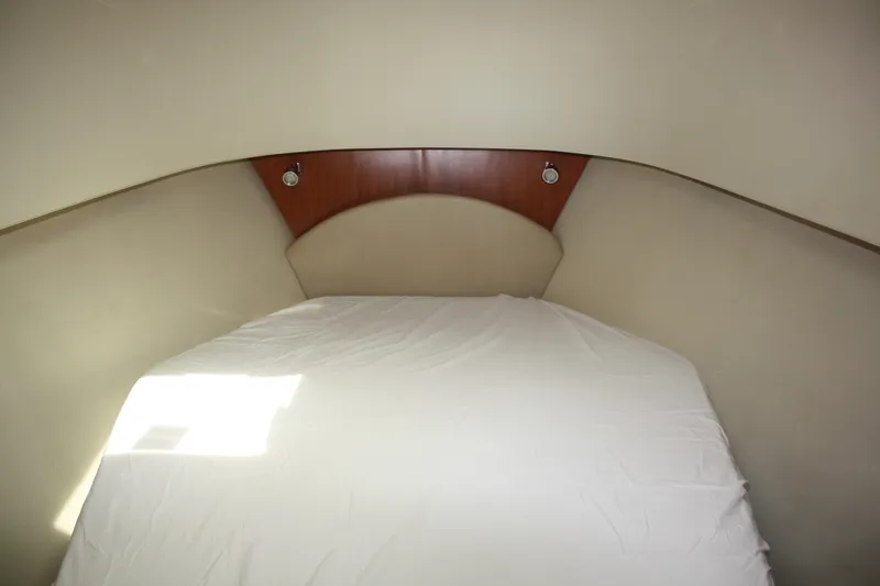 Slide: The Image of Mainship 34Trawler 2008 - 6185916