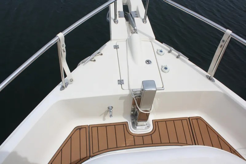 Slide: The Image of Mainship 34Trawler 2008 - 6185934