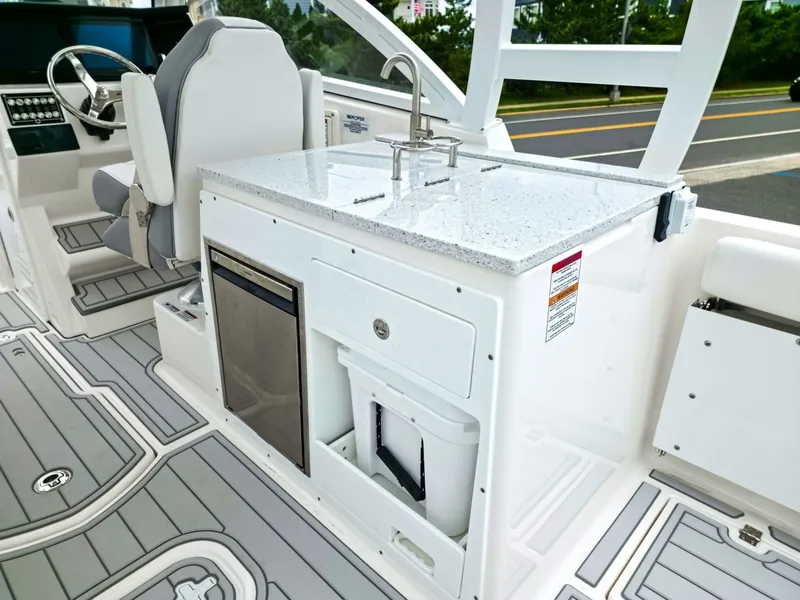 Slide: The Image of Sea Fox 288 Traveler 2027 - 7221375