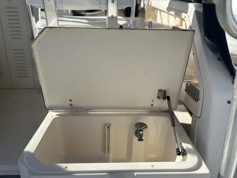 Slide: The Image of Fish Box - 6067405