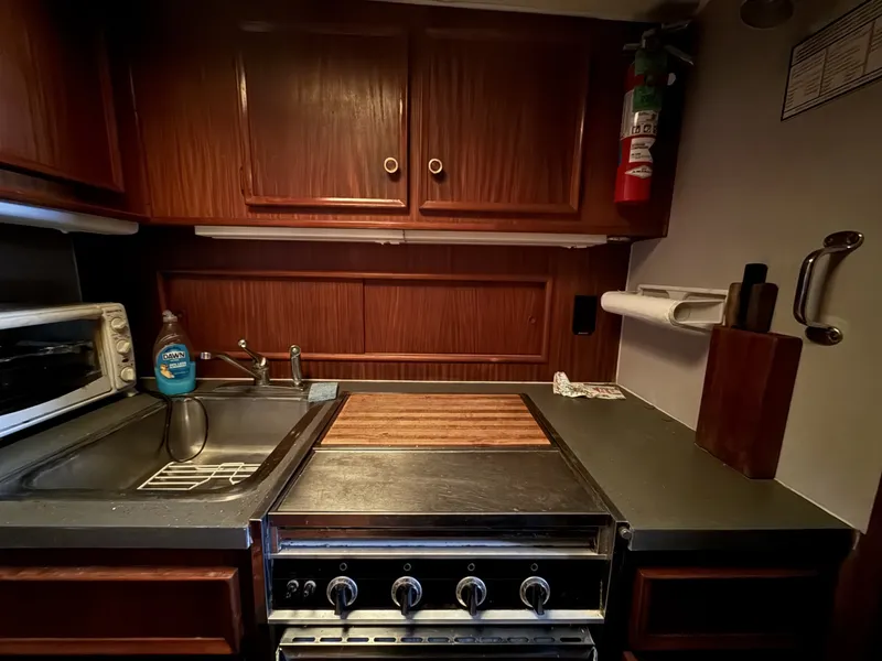 Slide: The Image of Hatteras 46 1979 - 6067258