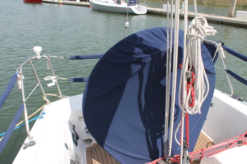 Slide: The Image of J/109 Shoal Draft with Carbon Spars Helm cover - 6067213