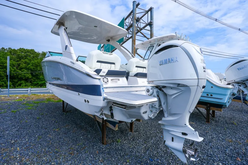 Slide: The Image of Regal LX6 2027 - 6780858