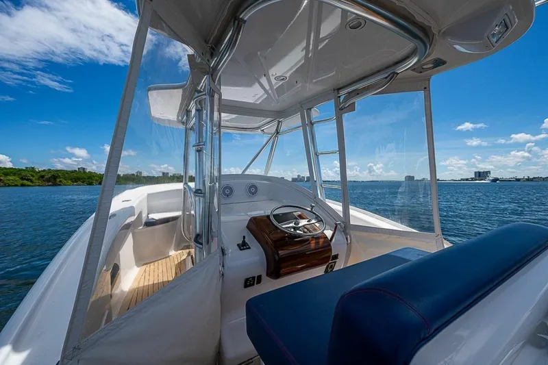 Slide: The Image of Winter Custom Center Console 2010 - 6067554