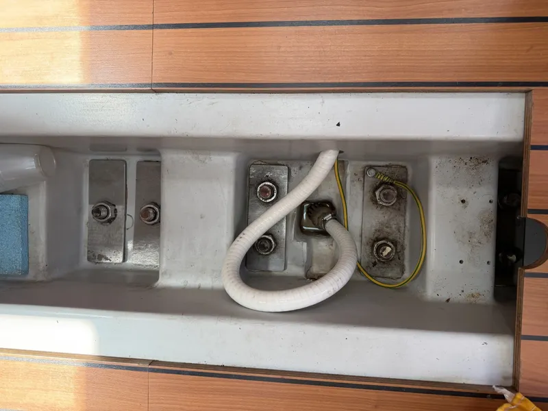 Slide: The Image of Beneteau 40.7 2004 - 6067626