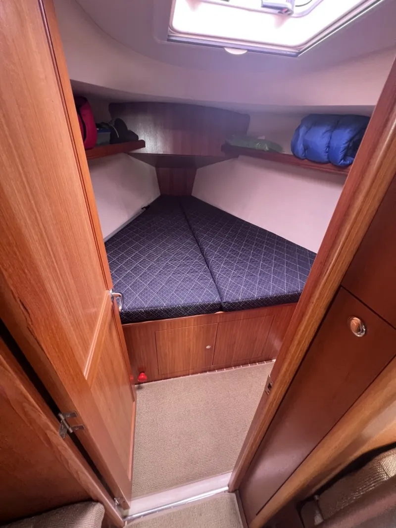 Slide: The Image of Hunter 38 2006 - 6067923