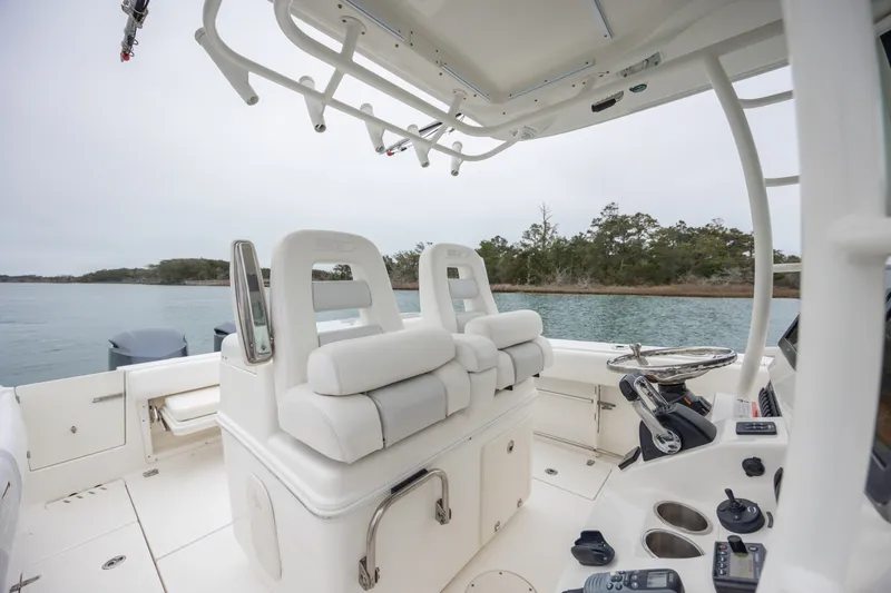 Slide: The Image of Boston Whaler 320 Outrage 2013 - 6068708