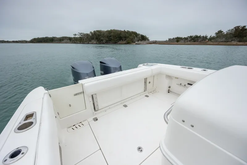 Slide: The Image of Boston Whaler 320 Outrage 2013 - 6068694