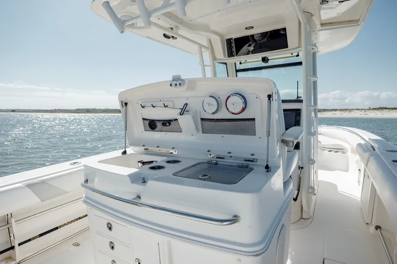 Slide: The Image of Boston Whaler 320 Outrage 2013 - 6068735