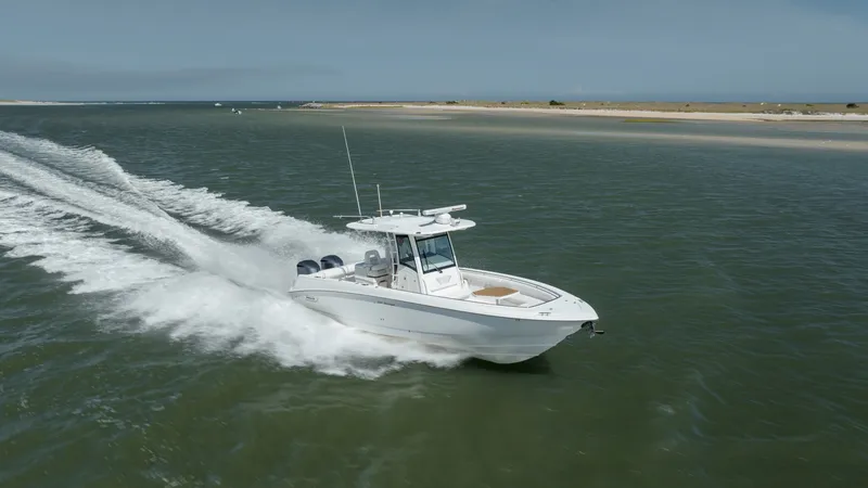 Slide: The Image of Boston Whaler 320 Outrage 2013 - 6068772