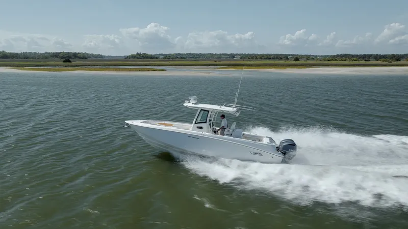 Slide: The Image of Boston Whaler 320 Outrage 2013 - 6068777