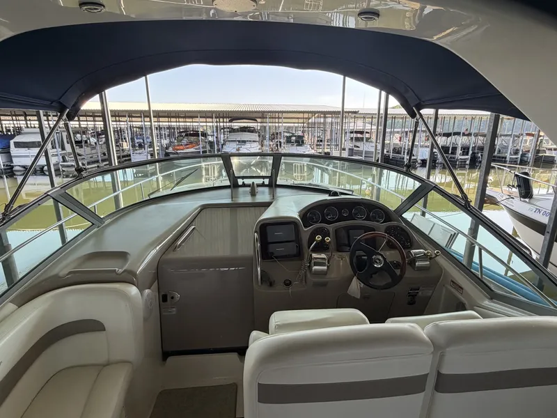 Slide: The Image of Sea Ray 320 Sundancer 2003 - 6068868