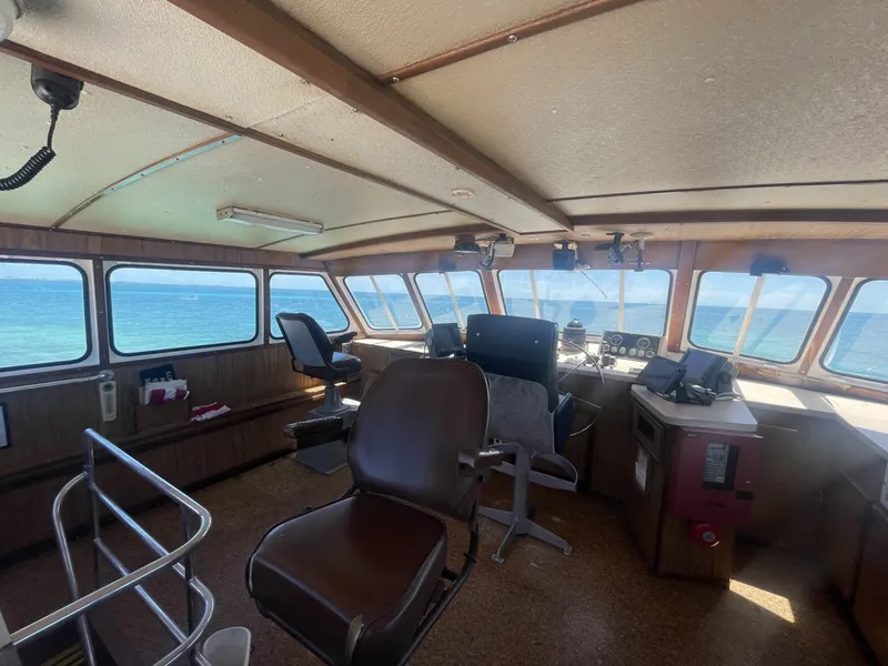 Slide: The Image of Breaux Brothers Crew Boat 1993 - 6069012