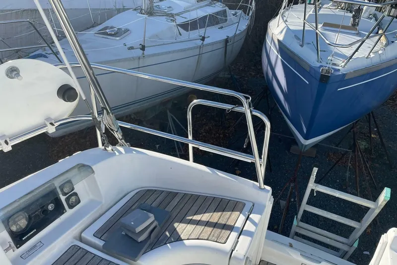 Slide: The Image of Beneteau Oceanis 361 2000 - 6069382