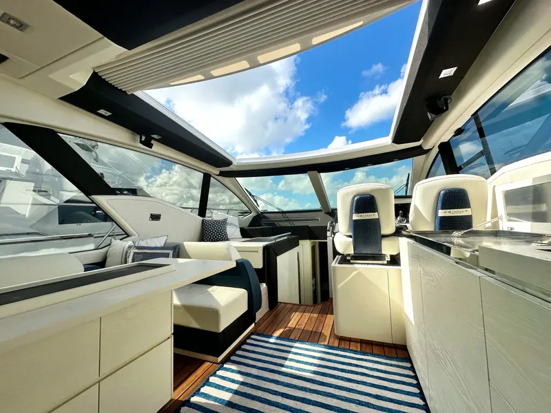 Slide: The Image of Azimut 55S 2015 - 6069725