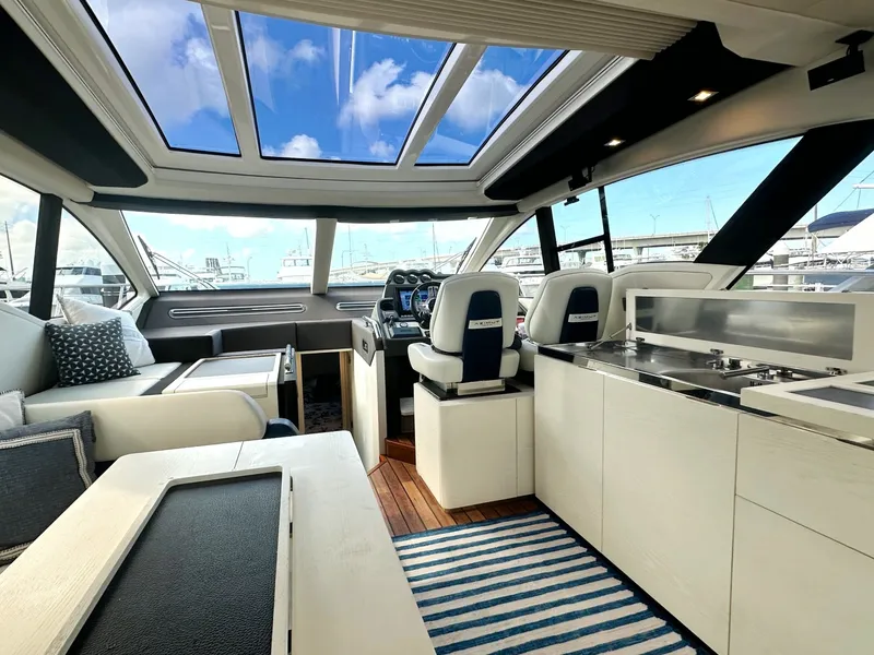 Slide: The Image of Azimut 55S 2015 - 6069724